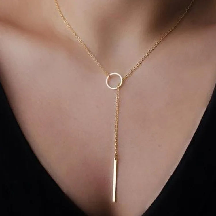 Maria Pendant – Necklaces