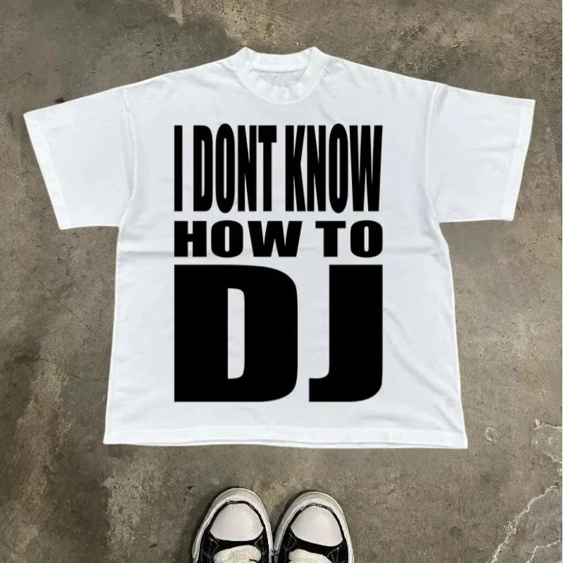 I DON'T KNOW HOW TO DJ - Planet Missy