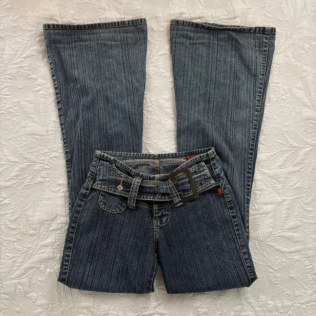 Low Rise Flare Jeans – Brown