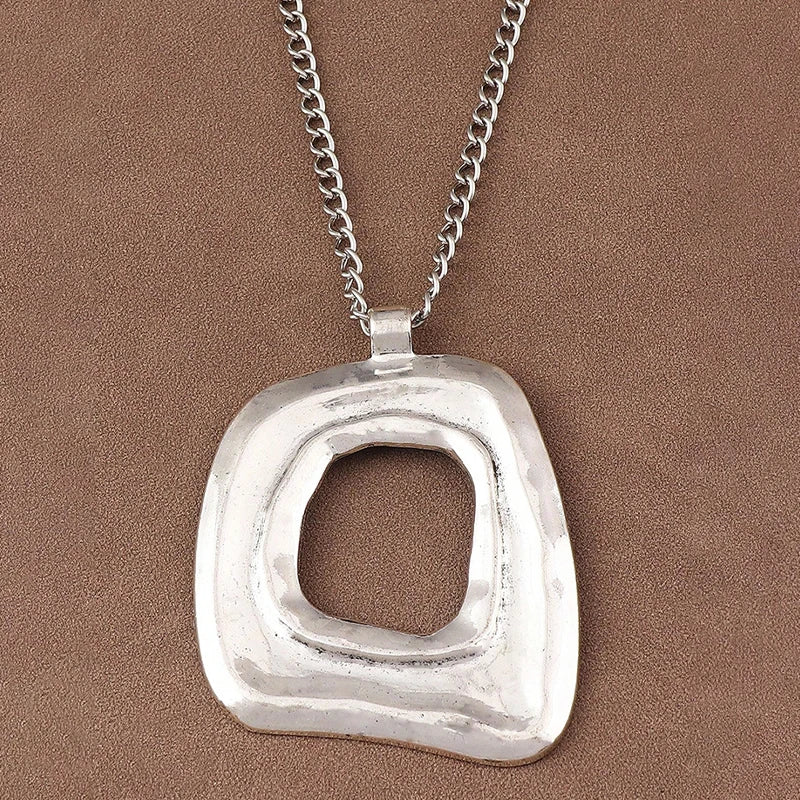Ovia Necklace