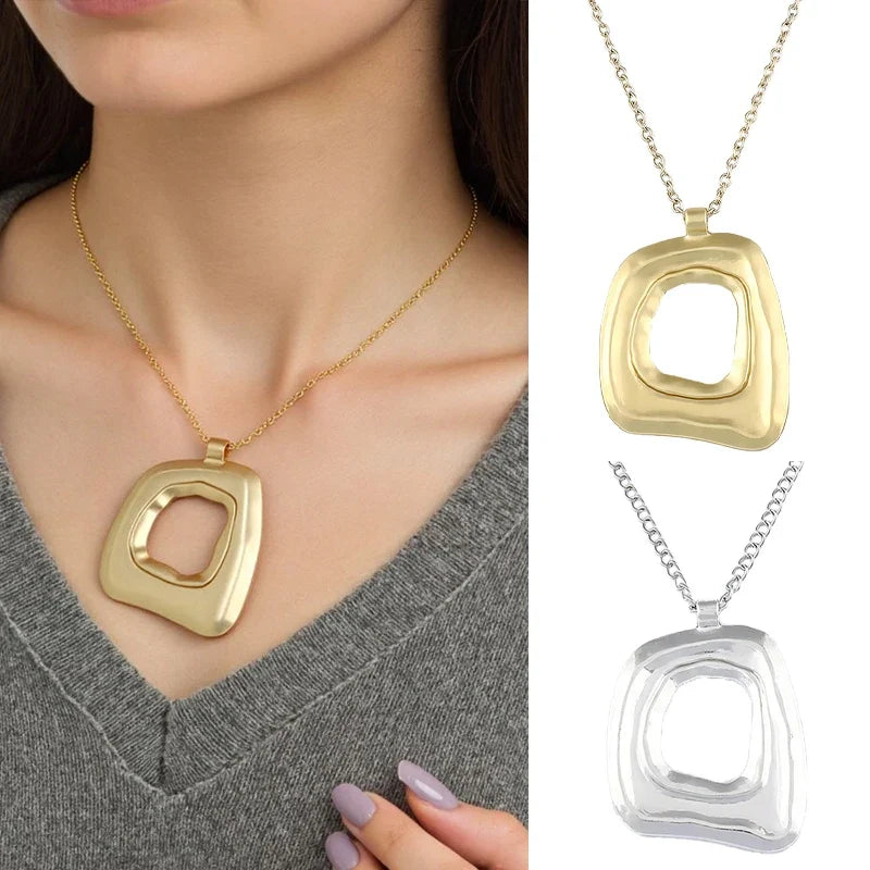Ovia Necklace