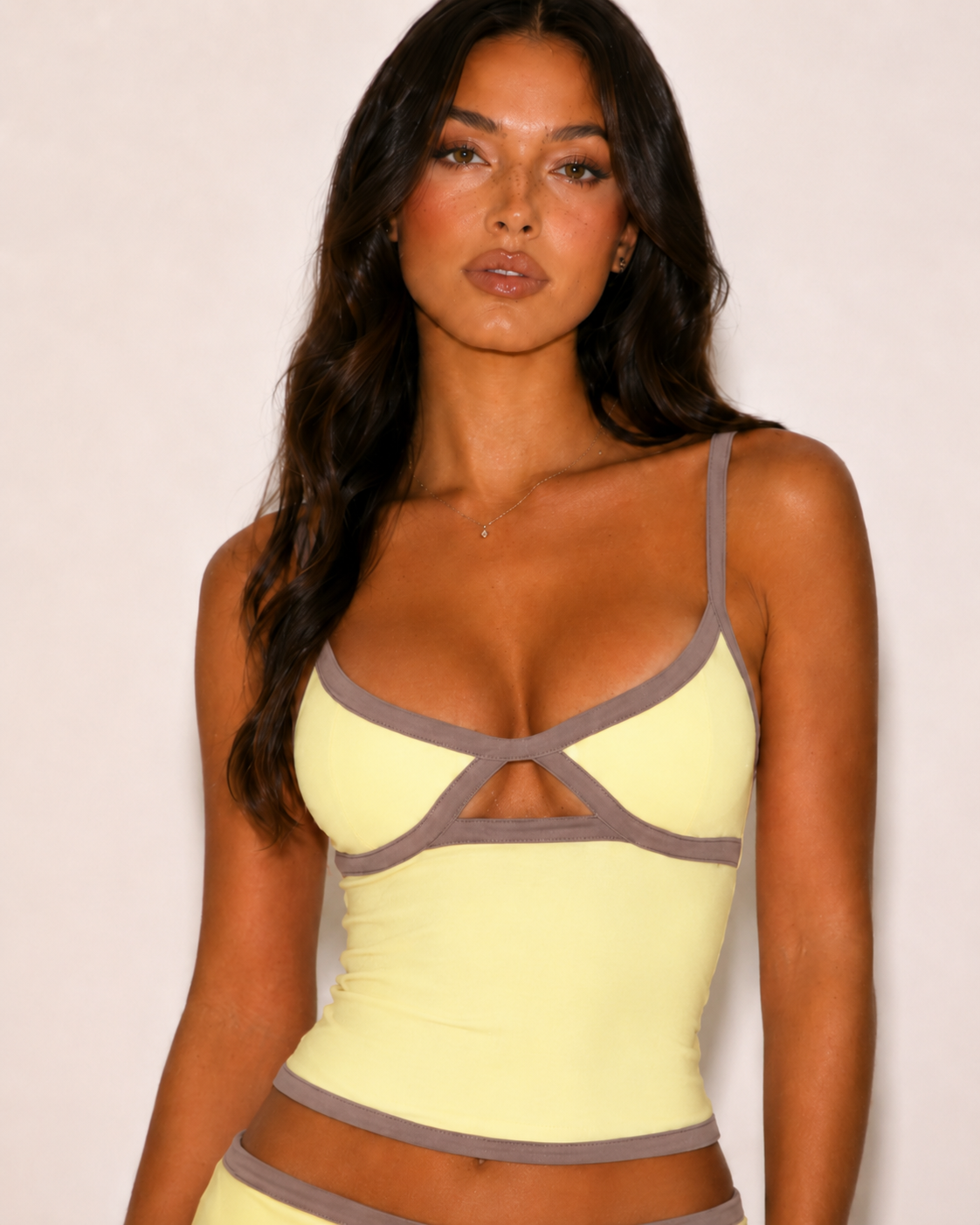 Contrast Crop Cami Top – Yellow